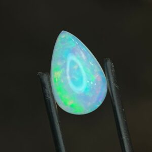 4.75cts White Base Natural Ethiopian Opal